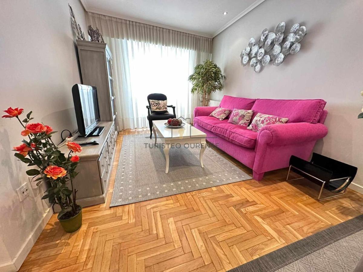 O Refuxio De Santo Domingo Apartment Ourense Exterior photo